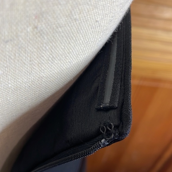 White House Black Market strapless black striped mini dress - size 6 - Picture 4 of 7